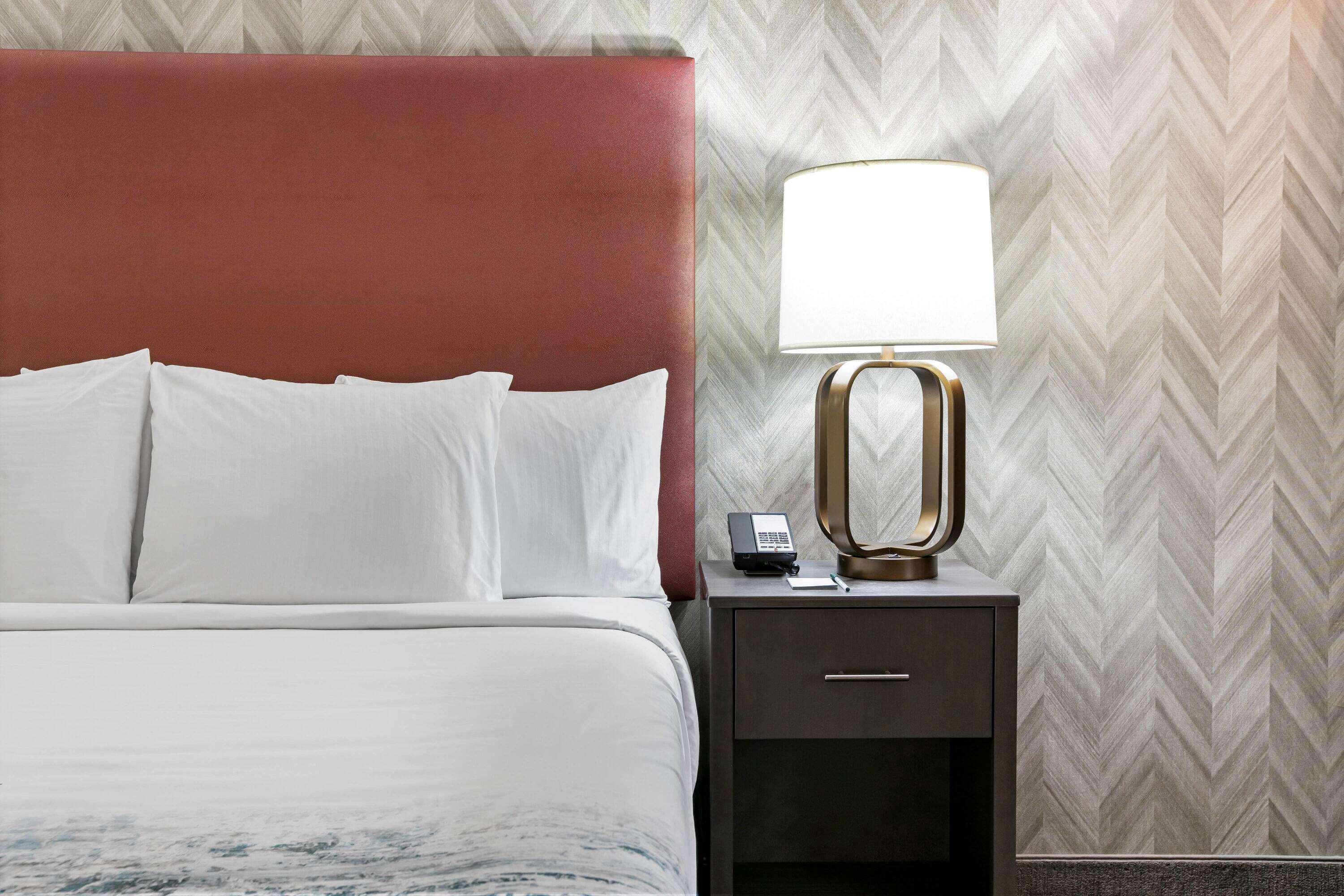 La Quinta Inn & Suites Dfw West-Glade-Parks Юлесс Экстерьер фото